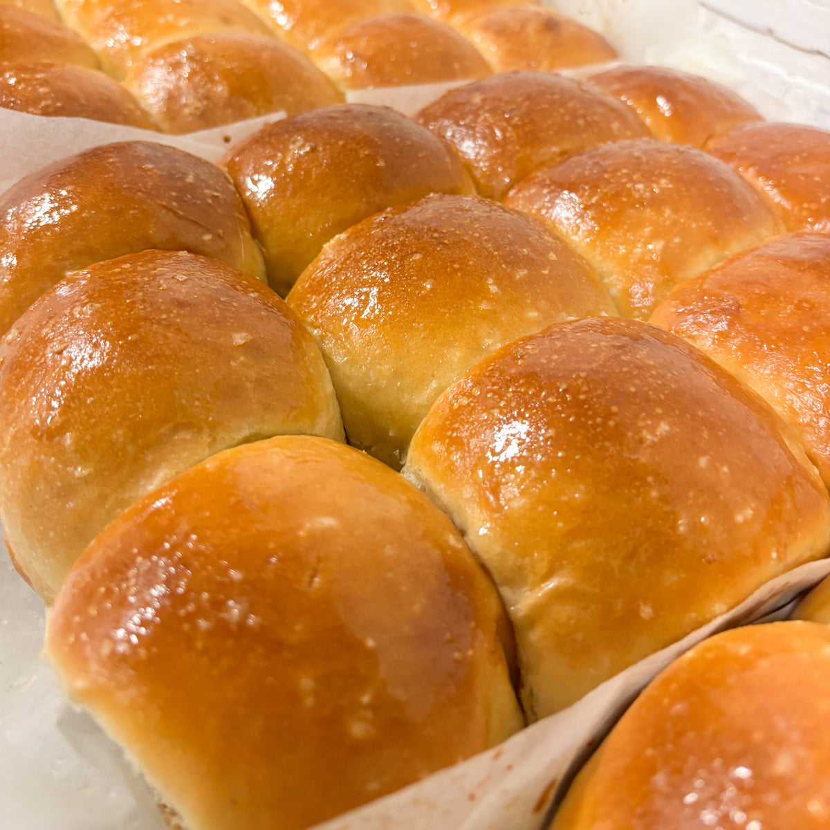 Buttermilk Dinner Rolls - 6 Pack