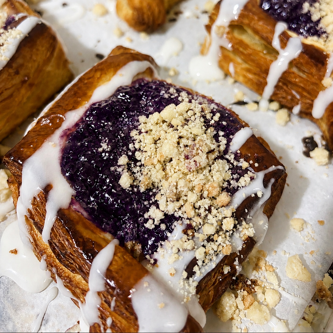 Blueberry Crumble Danish